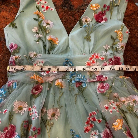 JESSAKAE Margret Sz XS Floral Embroidered Tulle Tiered Maxi Dress Tie Shoulder - Picture 9 of 12